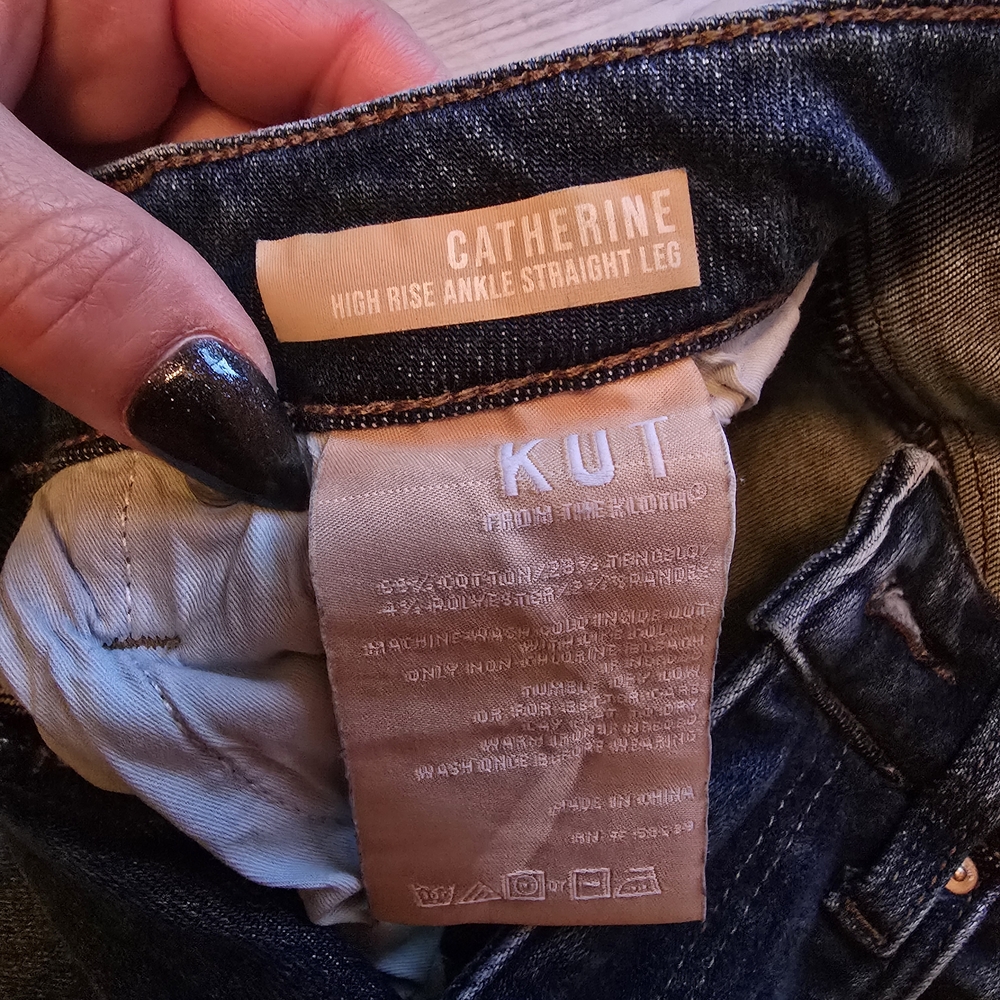 Women's Blue Jeans - Picture 2 of 8